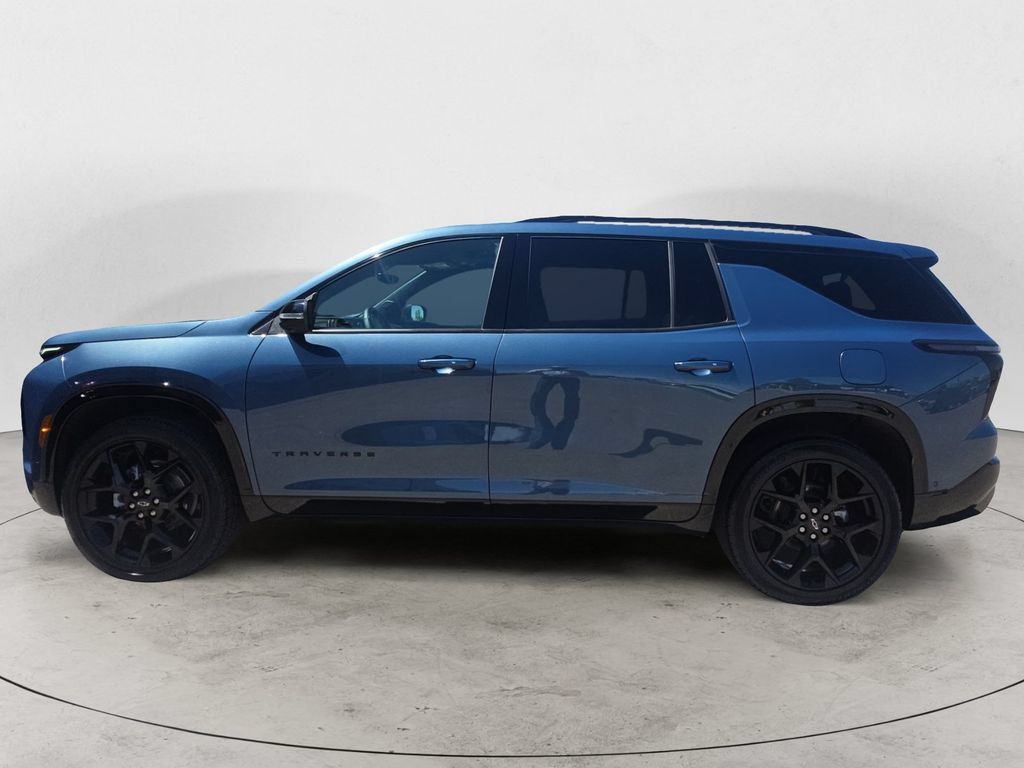 Certified 2025 Chevrolet Traverse RS w/ LPO, Floor Liner Package AWD/4WD image 8