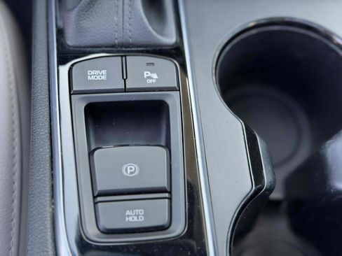 Used 2016 Hyundai Sonata Limited w/ Option Group 02 FWD image 24