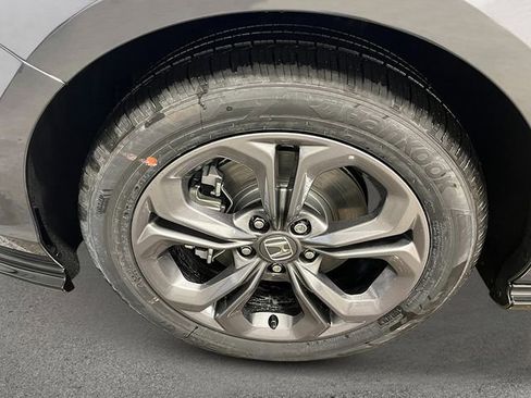 New 2026 Honda Accord EX-L image 11