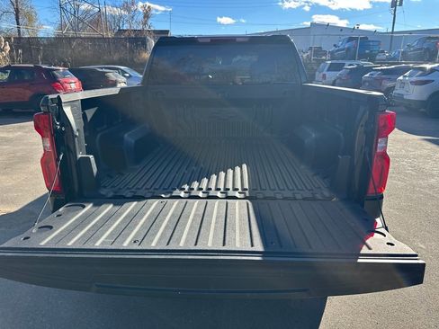 Certified 2022 Chevrolet Silverado 1500 RST image 28