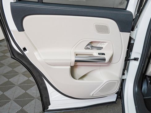 New 2026 Mercedes-Benz GLA 250 image 22