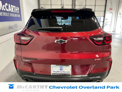 Used 2025 Chevrolet TrailBlazer RS w/ Convenience Package FWD image 6