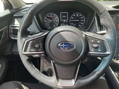 Used 2022 Subaru Outback Limited w/ Popular Package #2 image 11