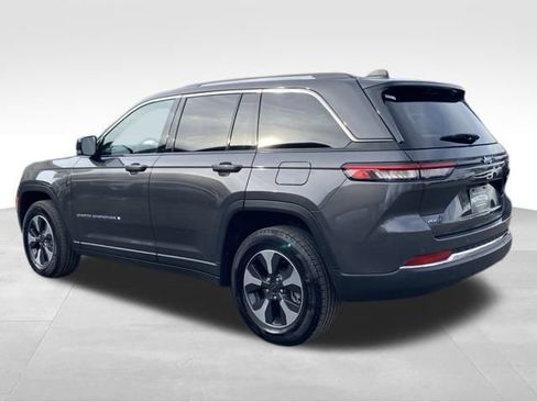 Used 2024 Jeep Grand Cherokee Limited 4xe image 5