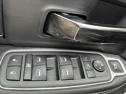 Used 2022 RAM 3500 Limited AWD/4WD image 15