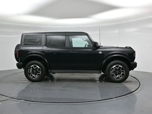 New 2026 Ford Bronco Outer Banks image 25