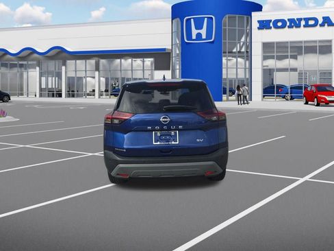 Used 2023 Nissan Rogue SV image 7