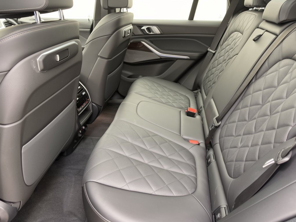 Used 2026 BMW X5 sDrive40i RWD image 25