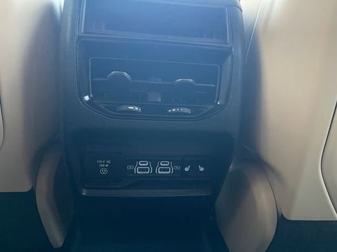 Used 2023 Jeep Grand Cherokee 4WD 4xe image 27