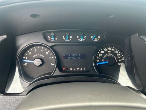 Used 2014 Ford F150 STX w/ Equipment Group 201A Mid AWD/4WD image 10