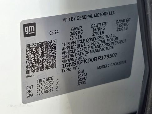 Used 2024 Chevrolet Tahoe Z71 w/ Luxury Package AWD/4WD image 33