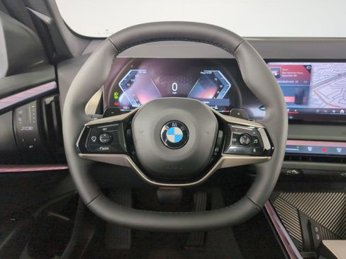 Used 2025 BMW X3 xDrive30i w/ Premium Package image 13