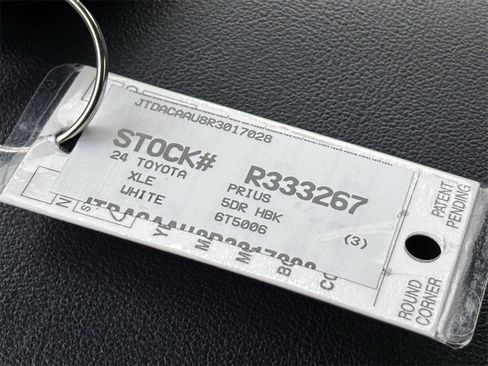 Used 2024 Toyota Prius XLE image 14