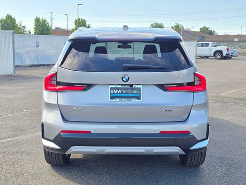 New 2026 BMW X1 xDrive28i w/ Technology Package AWD/4WD image 5