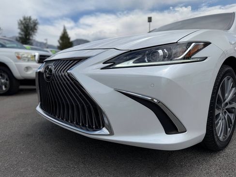 Used 2020 Lexus ES 350 w/ Premium Package FWD image 28