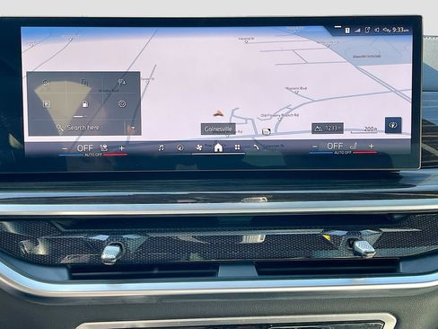 Used 2024 BMW X5 xDrive40i w/ M Sport Package image 24