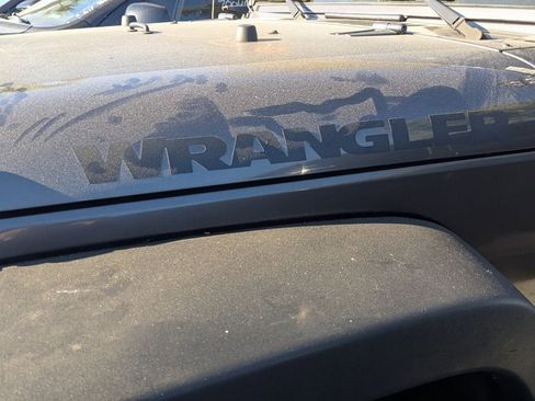 Used 2017 Jeep Wrangler Sport image 4