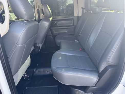 Used 2018 RAM 2500 Tradesman w/ Cold Weather Group image 10