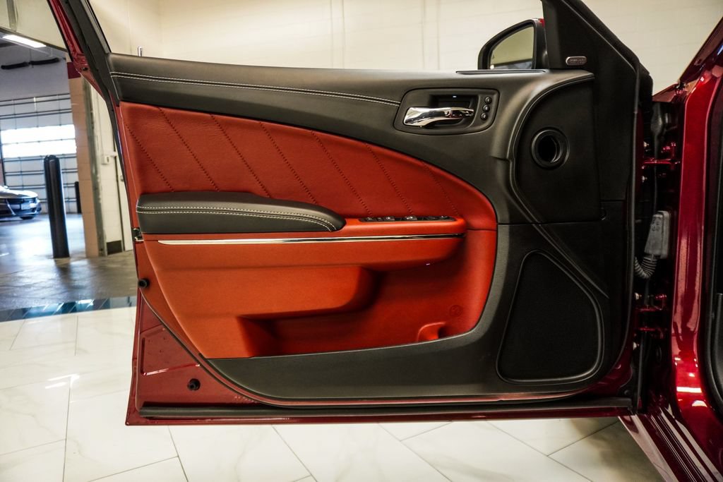Used 2022 Dodge Charger SRT Hellcat w/ Carbon/Suede Interior Package RWD image 19