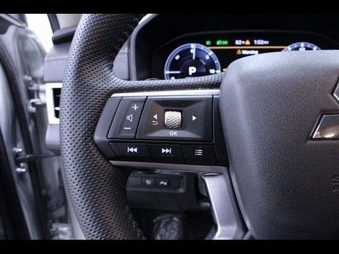 Used 2023 Mitsubishi Outlander SEL image 20