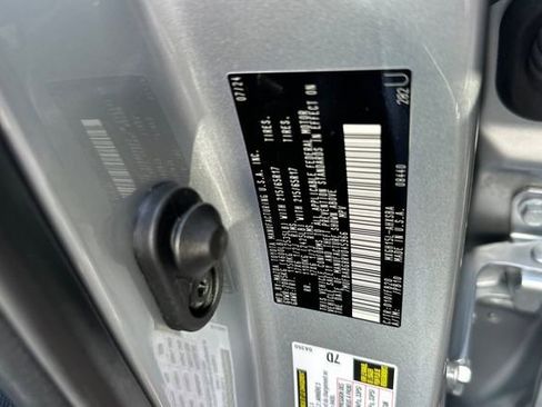 Used 2024 Toyota Corolla Cross AWD Hybrid image 36