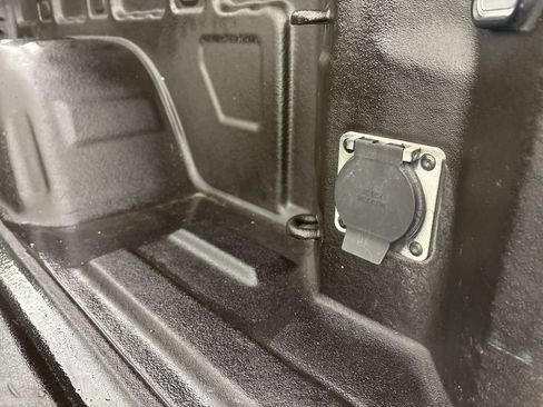 Used 2023 Chevrolet Silverado 1500 Custom RWD image 14
