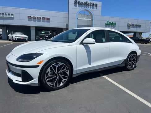 Used 2024 Hyundai Ioniq 6 SEL RWD image 4