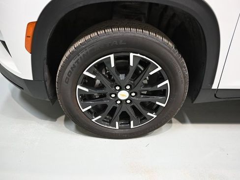 New 2026 Chevrolet Traverse LT w/ Sun and Wheel Package image 29