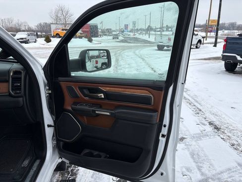 Used 2021 RAM 1500 Limited AWD/4WD image 13