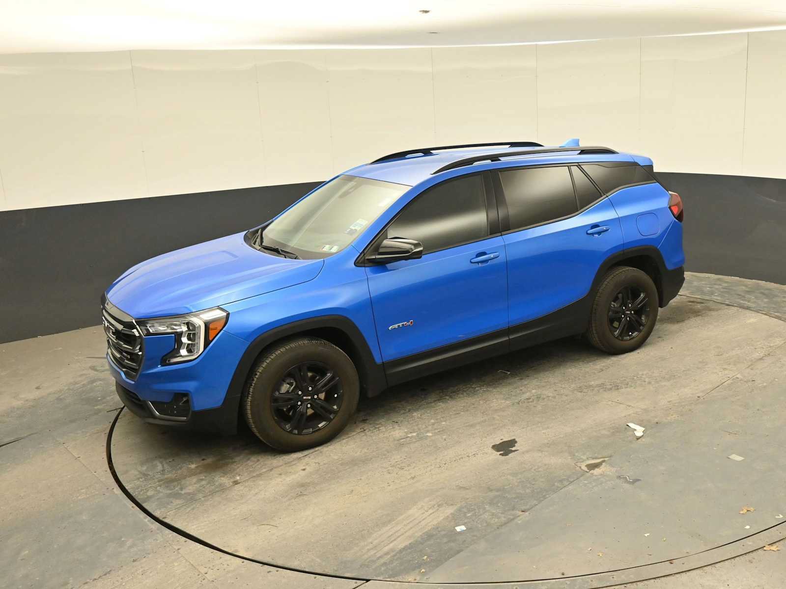 Used 2024 GMC Terrain AT4 w/ Infotainment Package II AWD/4WD image 37