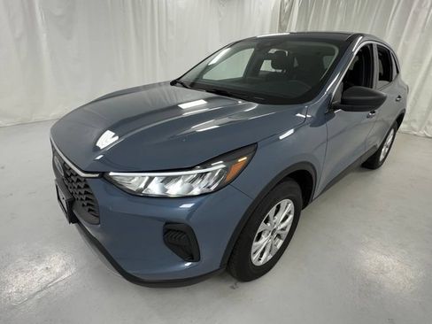 Used 2024 Ford Escape Active AWD/4WD image 7