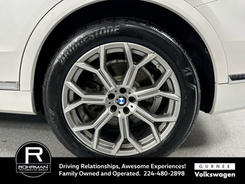 Used 2019 BMW X7 xDrive50i w/ Premium Package image 6