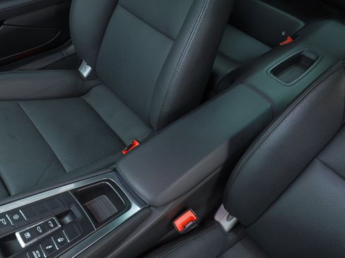 Used 2014 Porsche 911 Carrera 4S image 67