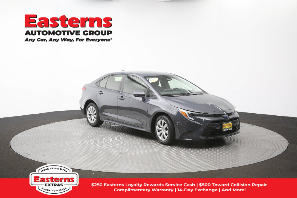 Used 2023 Toyota Corolla LE FWD image 48