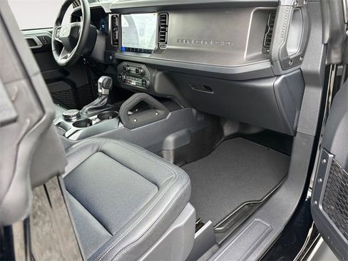 New 2025 Ford Bronco Badlands w/ Sasquatch Package image 15