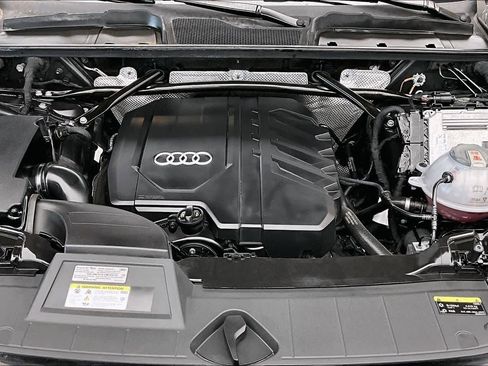 Certified 2023 Audi Q5 Premium w/ Convenience Package image 30