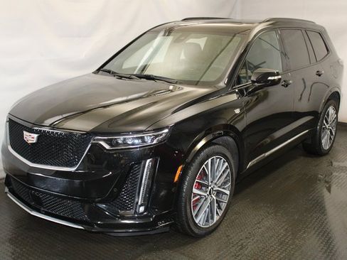 Certified 2024 Cadillac XT6 Sport w/ Technology Package image 1