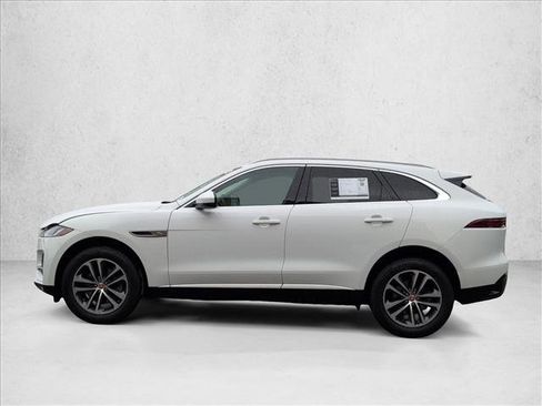 Used 2022 Jaguar F-PACE S image 9