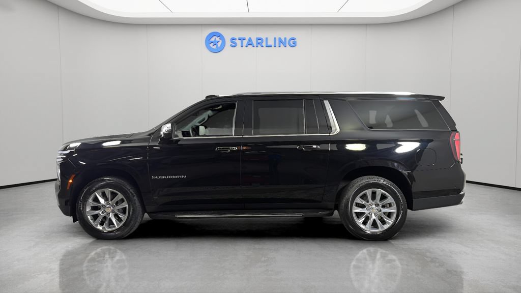Used 2026 Chevrolet Suburban Premier AWD/4WD image 4