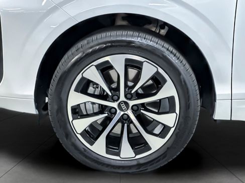 New 2026 Audi Q3 quattro 2.0T AWD/4WD image 25
