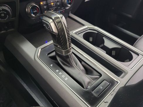 Used 2019 Ford F150 Raptor w/ Equipment Group 802A Luxury image 17