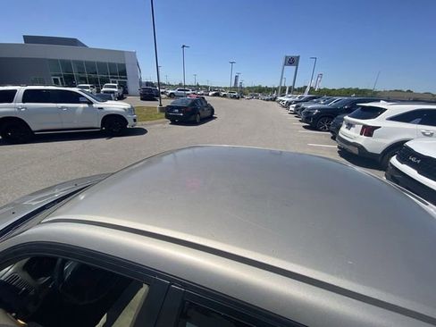 Used 2005 Honda Civic LX image 4