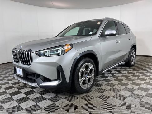 Used 2024 BMW X1 xDrive28i image 13