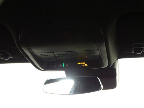 Used 2023 Cadillac XT4 Premium Luxury image 29