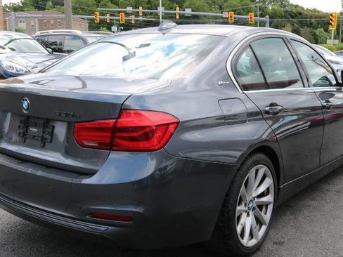 Used 2017 BMW 330e RWD image 5