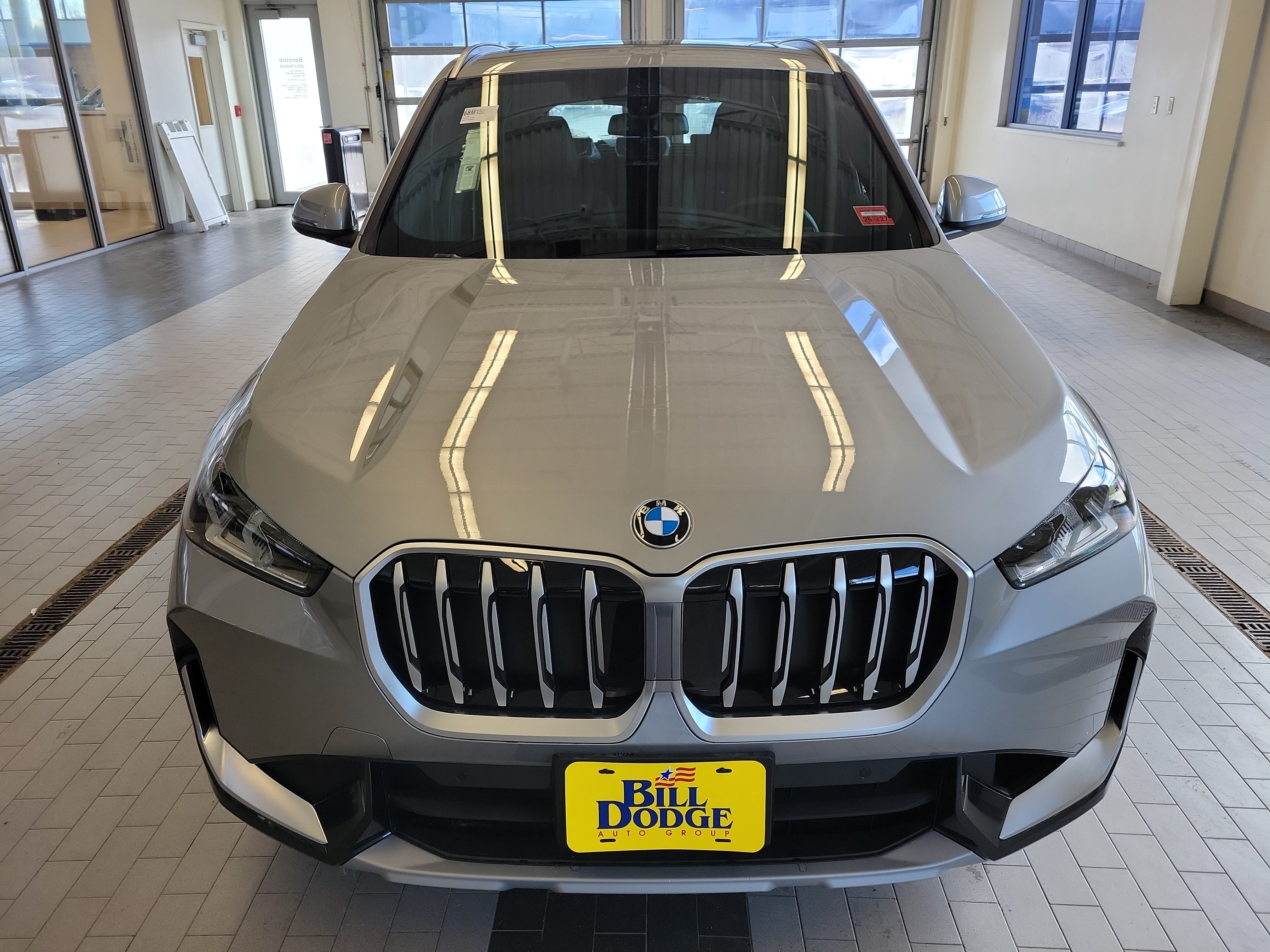 Used 2026 BMW X1 xDrive28i w/ Convenience Package AWD/4WD image 2