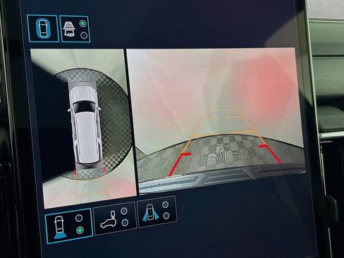 New 2026 GMC Yukon XL Denali w/ Sun & Power Step Package image 14