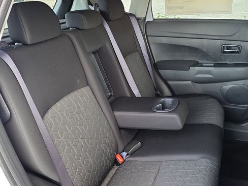 New 2026 Mitsubishi Outlander Sport LE AWD/4WD image 28