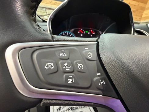 Used 2022 Chevrolet Equinox Premier AWD/4WD image 22