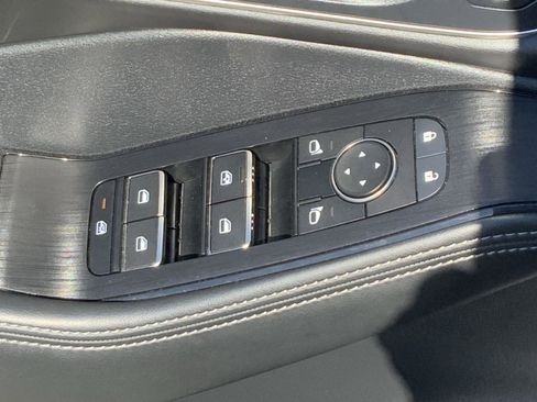 Used 2023 Nissan Rogue Platinum image 27